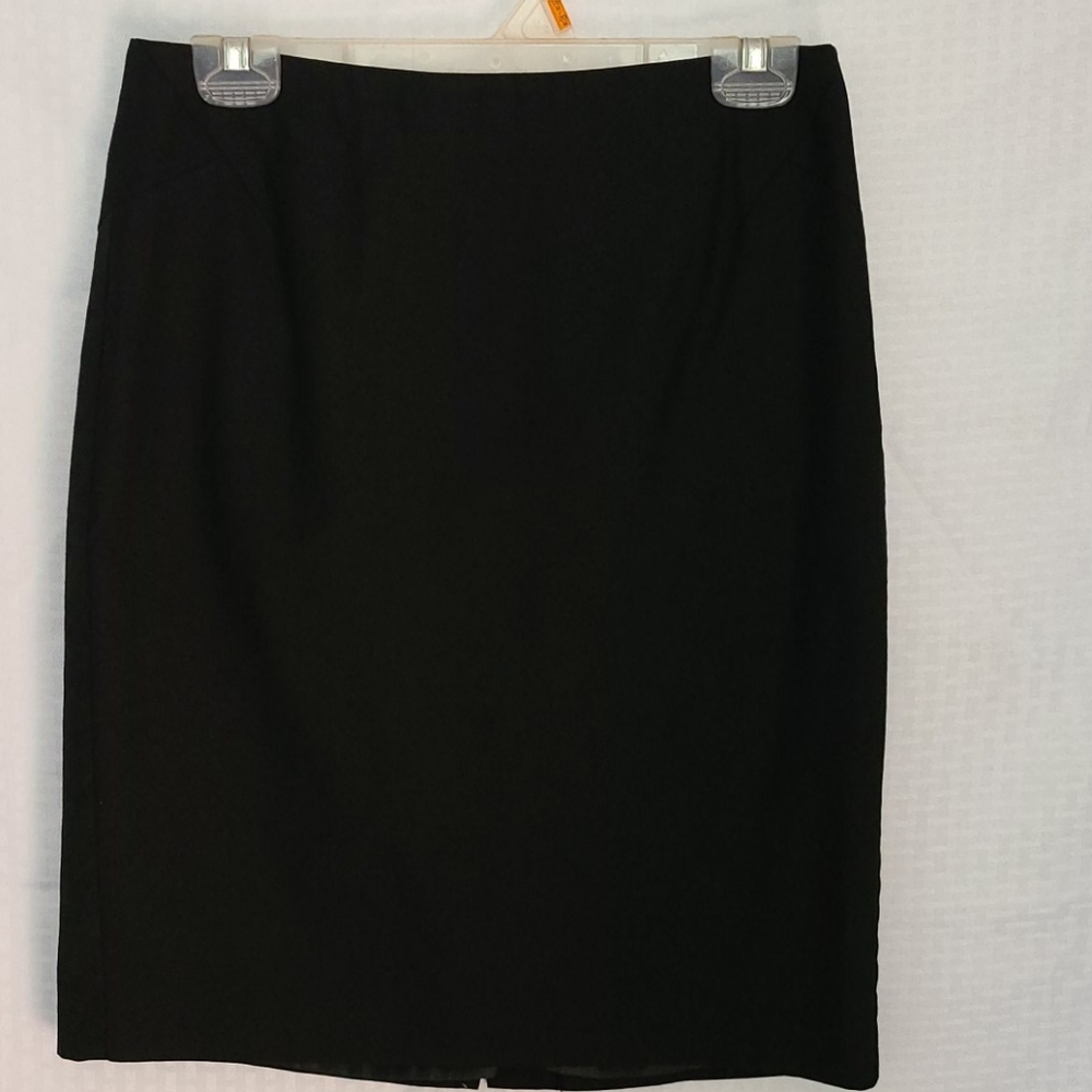 Ann Taylor Black skirt